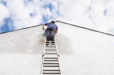 Peinture extérieure à Neuvillette-en-Charnie — façades et ravalement